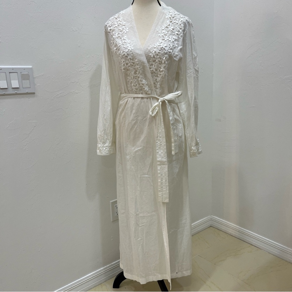 Vtg Eve Stillman Women’s New‎ York White Embroidered Maxi Dressing Nightgown S